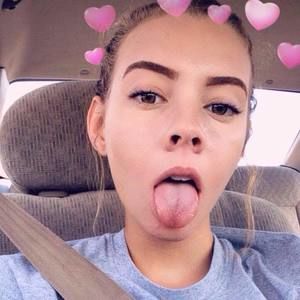 Meet your Posher, Destiny